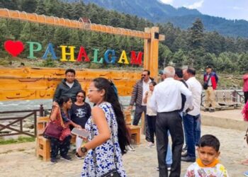 Pahalgam Terror Attack Anniversary: LoC areas witness anti-terror protests, locals pay tributes to victims