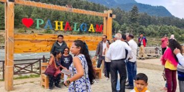 Pahalgam Terror Attack Anniversary: LoC areas witness anti-terror protests, locals pay tributes to victims