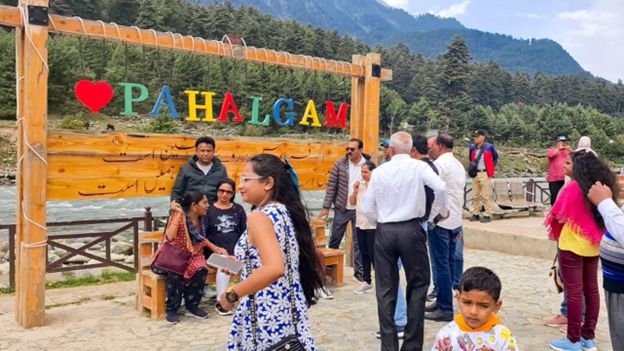 Pahalgam Terror Attack Anniversary: LoC areas witness anti-terror protests, locals pay tributes to victims