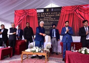 LG launches 100 Electric Buses under Srinagar Electric Bus Project