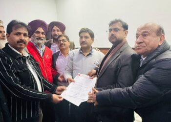Satish, Gupta Review Party Work in Reasi; Seek Clarity from LG on SMVDU Medical College Controversy*