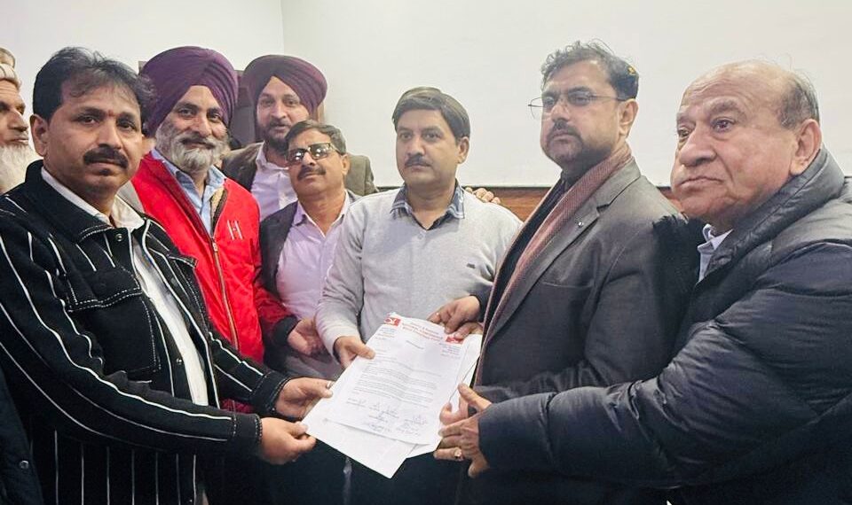 Satish, Gupta Review Party Work in Reasi; Seek Clarity from LG on SMVDU Medical College Controversy*
