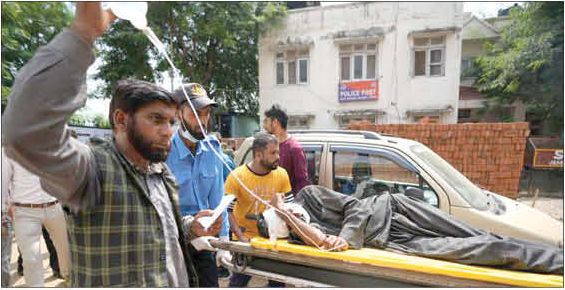 11 killed, 27 injured in Poonch road accident