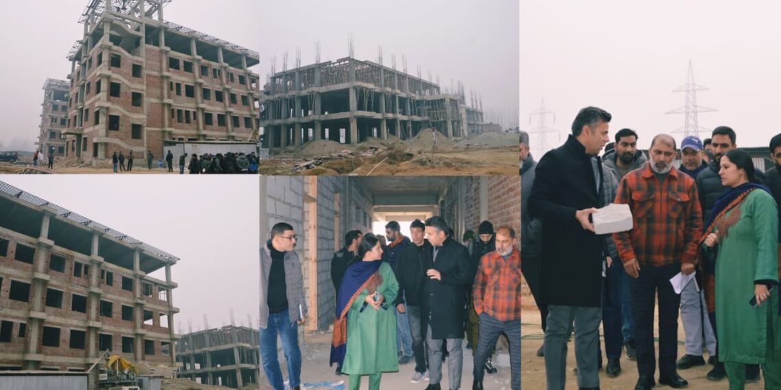 DC B’gam Inspects Progress of Works at 125-Bedded