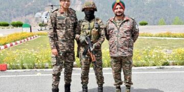 16 Corps Army Commander reviews anti-terror ops in Rajouri