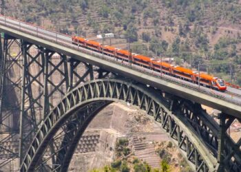 Vande Bharat touches 100 kmph on world’s highest Chenab bridge