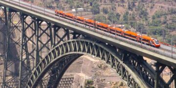 Vande Bharat touches 100 kmph on world’s highest Chenab bridge