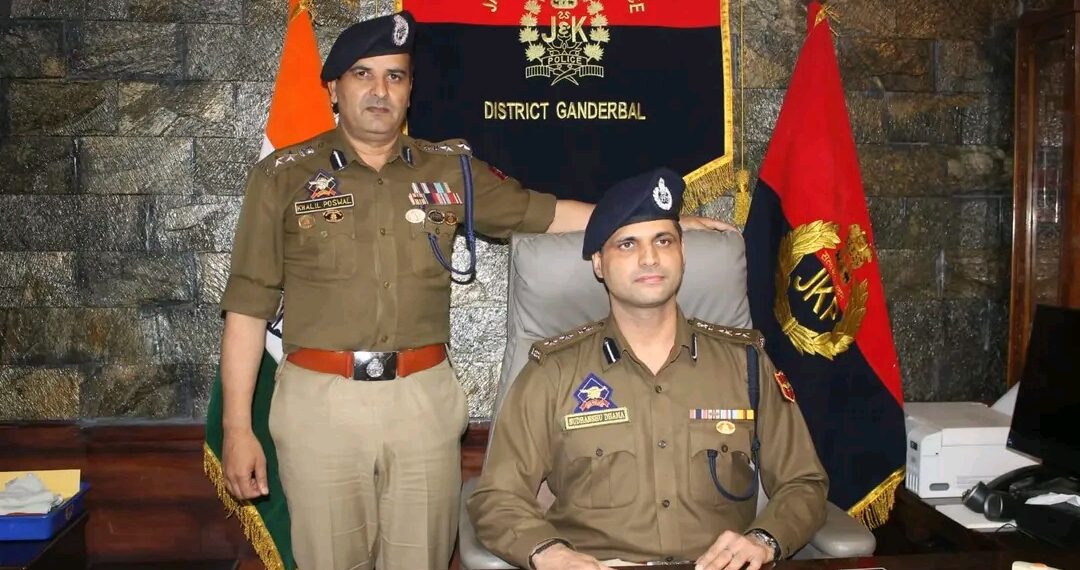 Sudhanshu Dhama assumes charge as SSP Ganderbal