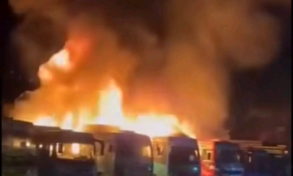 Six buses damaged in Kupwara midnight blaze, no injuries