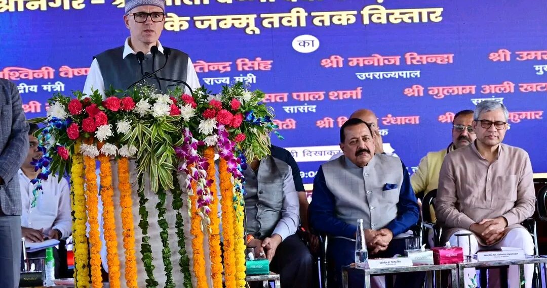 ‘Seamless, All-Weather Connectivity now a Reality’: CM Omar Abdullah on Vande Bharat launch
