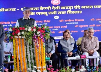 ‘Seamless, All-Weather Connectivity now a Reality’: CM Omar Abdullah on Vande Bharat launch