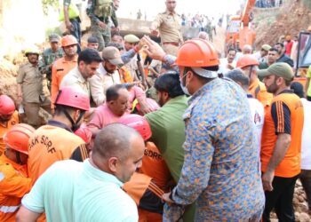 Three workers dead, 1 rescued alive, op ends in Jammu