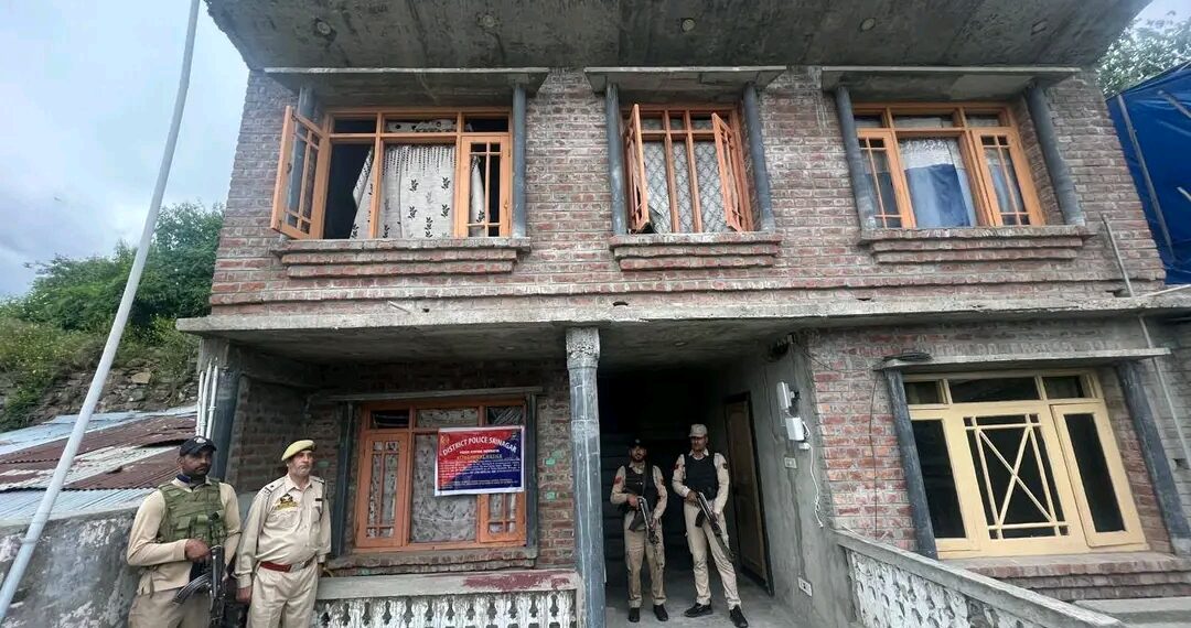 Police attach property worth Rs 1.20 crore of notorious drug peddler in Srinagar 