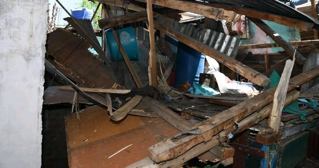 Police Demolish Illegal Property Worth ₹1.5 Crore of drug peddler in Srinagar 