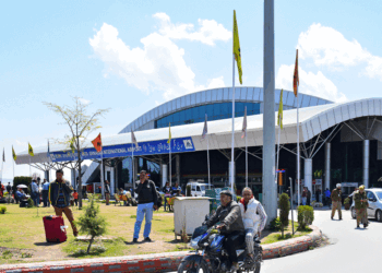Srinagar Airport likely to suspend flight operations for 15 days from Oct 1 for runway repairs