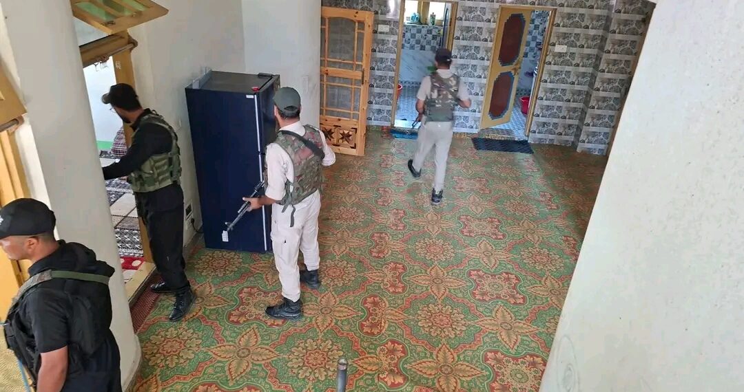 Anantnag Police Conducts Narco Raids in Tulkhan and Chadoora Budgam