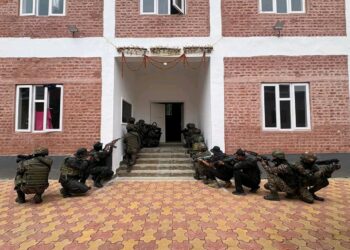 Ganderbal Police conduct joint mock drill ahead of forthcoming Kheer Bhawani Mela