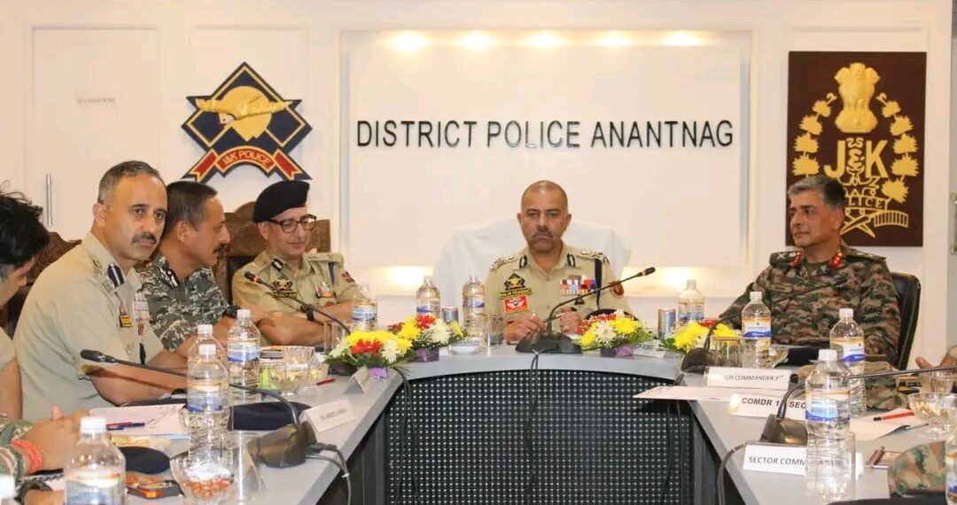 DGP Nalin Prabhat Reviews Security Preparedness for SANJY-2026 in South Kashmir