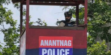 Anantnag Police Establishes High-Rise Machan Morchas to Enhance Security for Amarnath Yatra