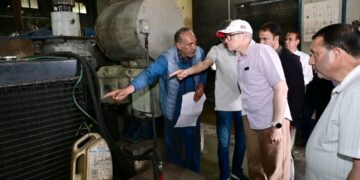CM Omar Abdullah leads resumption of Gondola operations at Gulmarg