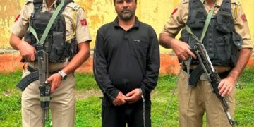 Notorious Fraudster held in Gold coin scam in Anantnag