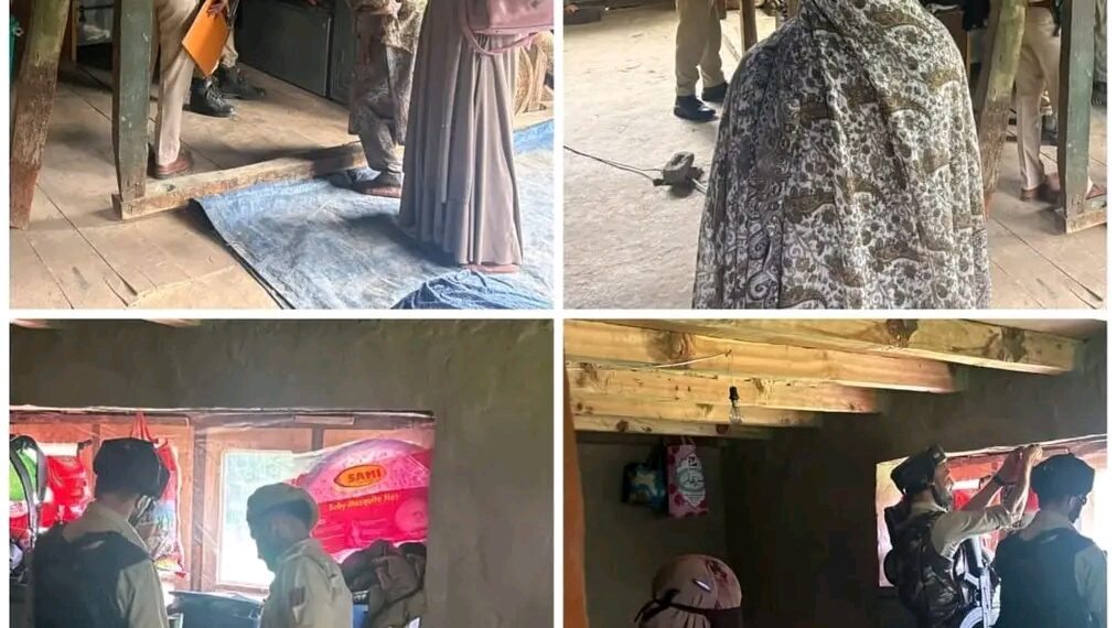 Police Conduct Search operations at residential houses of JKNOPs in Baramulla