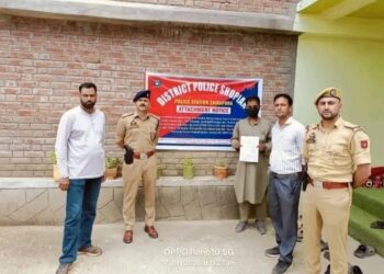 Police attach residential house acquired through proceeds of drug trafficking in Shopian