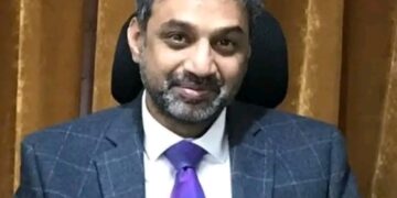 Father Of IAS Officer Shaleen Kabra Passes Away
