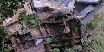Two Dead, Several Injured As Tempo Traveller Skids Off Road in Doda