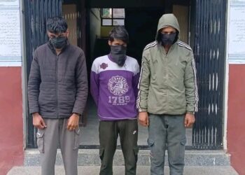 J&K Police solve theft case in Shopian; 03 arrested, Stolen property recovered