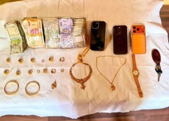 Police solve major theft case in Srinagar, Stolen property worth Rs 17.5 lakh recovered 