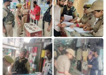 Police Intensify Security Vigil in Baramulla, Inspect SIM Vendors in Pattan