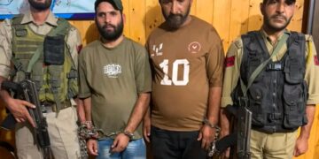 Two Extortionists arrested for threatening Victim with false NDPS Case in Anantnag