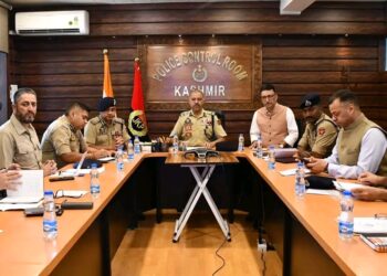 DGP J&K Reviews Security Preparedness for Eid Milad-un-Nabi and Other Forthcoming Events 