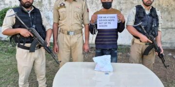 Police Foil Narcotics Trafficking Bid in Baramulla; One Arrested