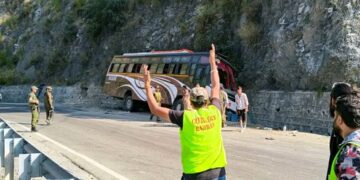 One Dead, Half A Dozen Injured As Bus Meets Accident In Ramban