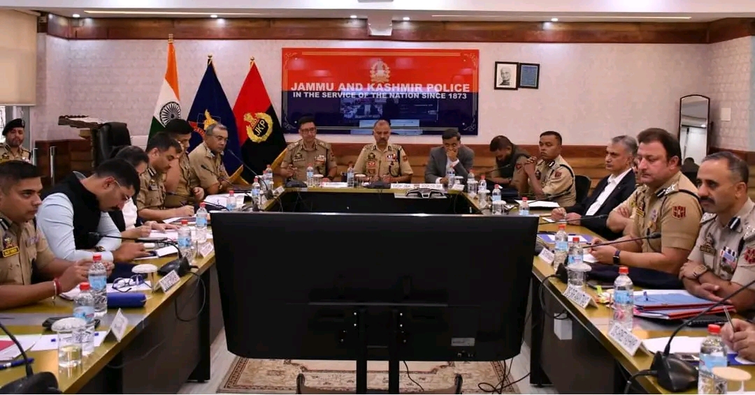 DGP Nalin Prabhat Calls for Heightened Vigilance, Stronger Inter-Agency Coordination