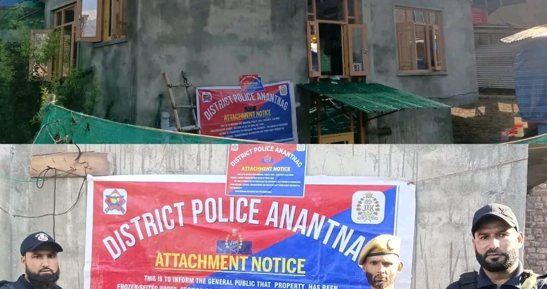 Police attach residential house worth ₹50 lakh of notorious drug peddler in Anantnag