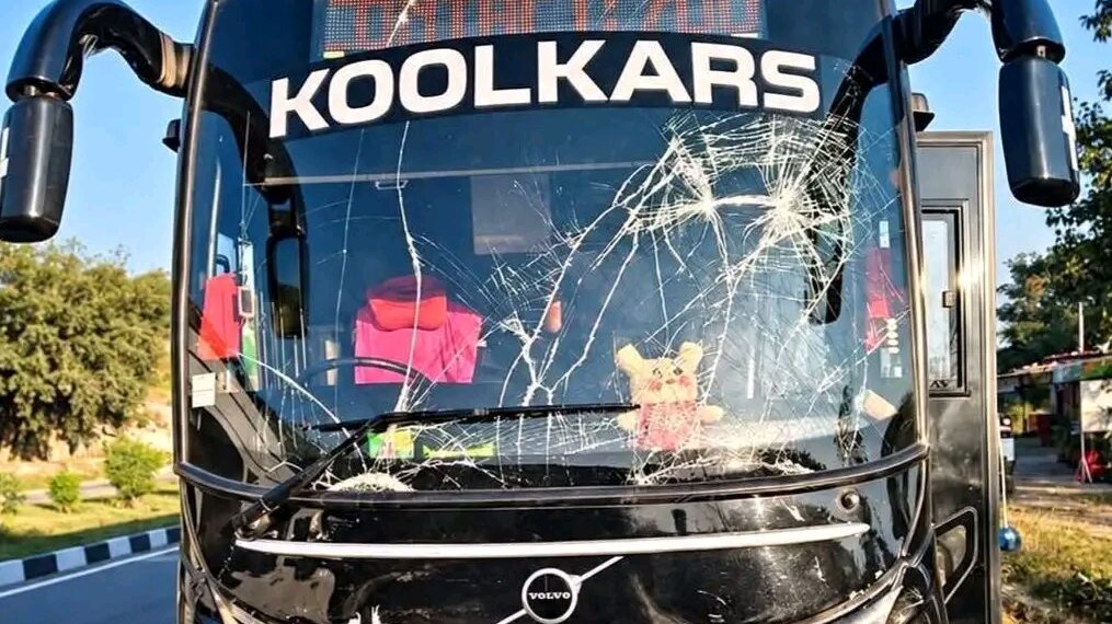 Four Women Injured As Bus Collides With Tempo In Udhampur