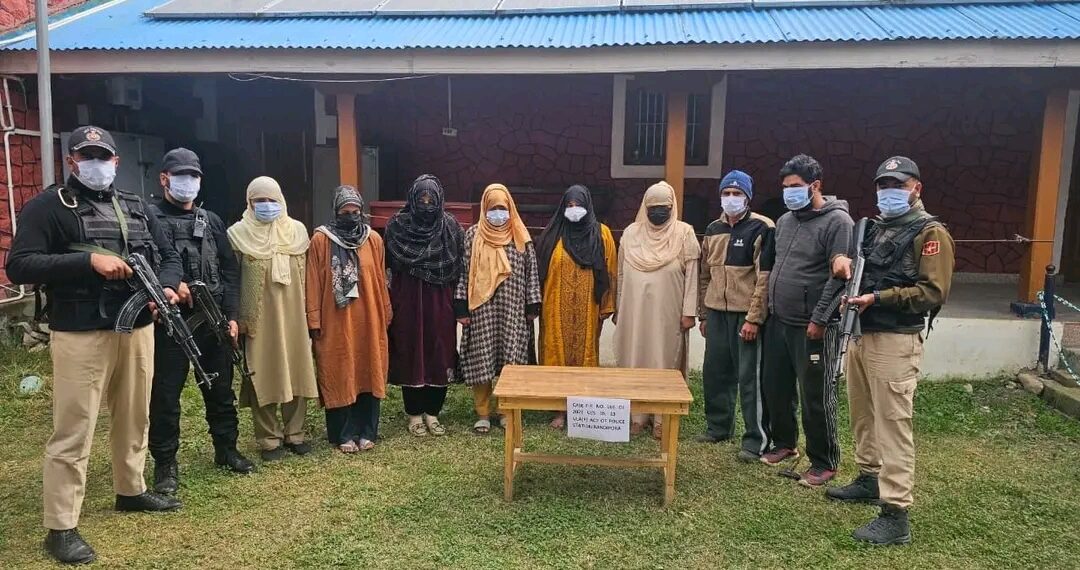 Bandipora Police Bust Alleged Module of Banned Outfit, Six Arrested