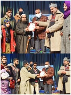 2- days conference concludes at Tagore hall, Div Com (K) gives away awards
