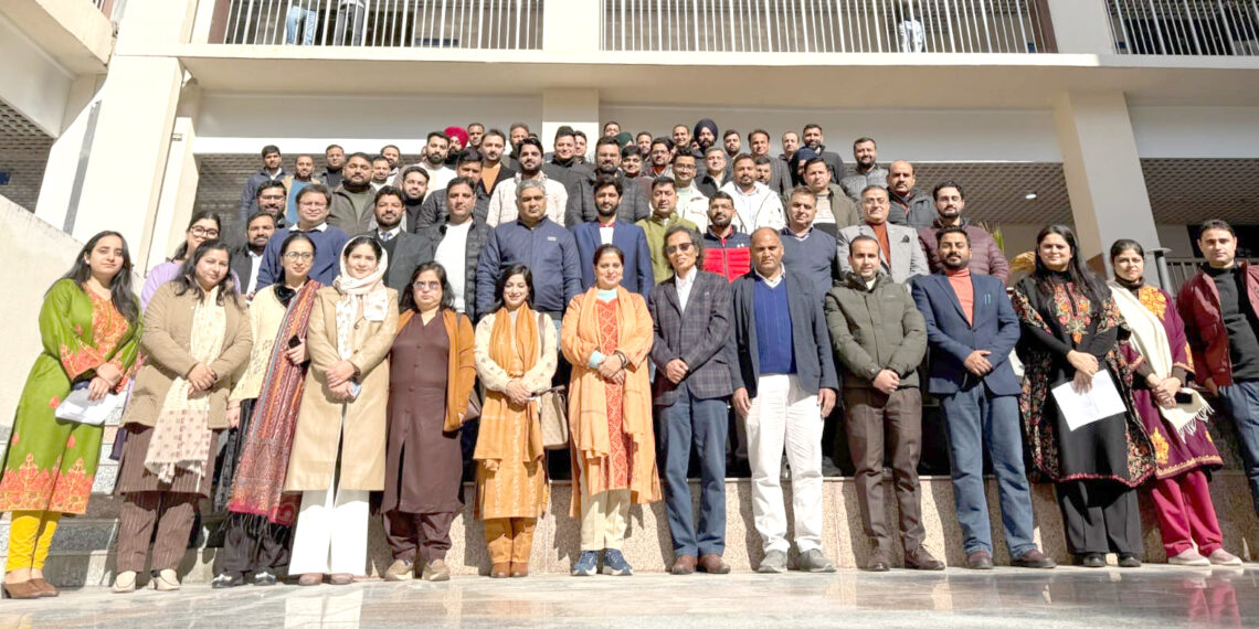 Commr Secy I&C addresses valedictory session at 2-day’s training cum workshop prog on AI concludes at IIT Jammu