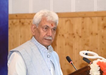 Narco-terror, drugs biggest threat to J&K: LG Sinha
