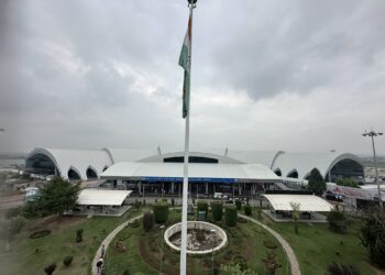 No Full Airfield Closure at Srinagar Airport This Year; Operations to Continue Daily