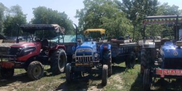4 Tractors Seized for Illegal Mining in Shopian, FIR Registered: Police