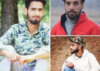 4 militants killed in twin gunfights at Shopian
