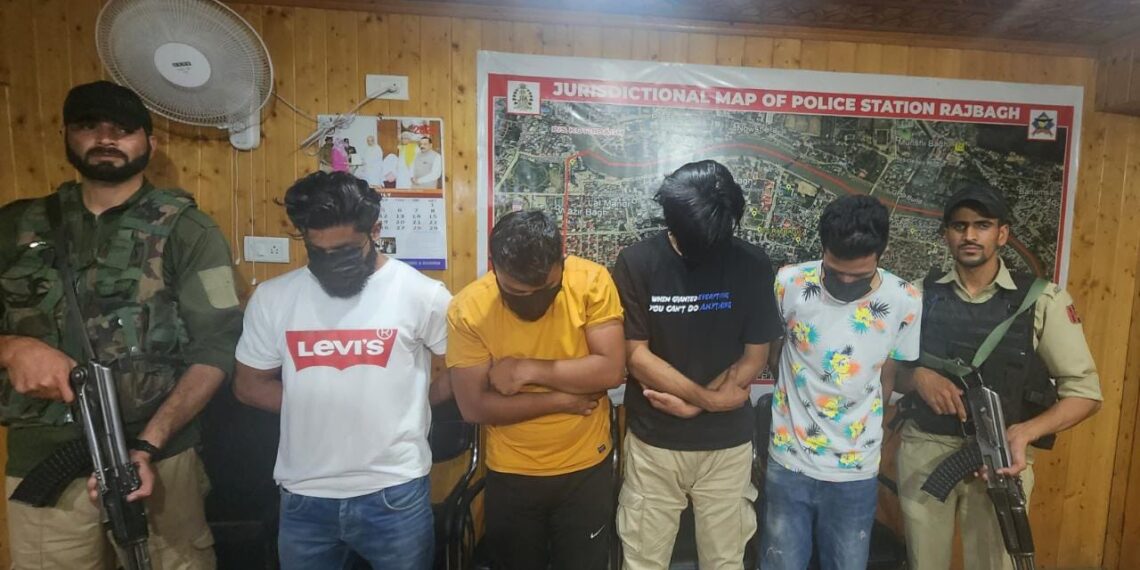 4 Youth Arrested For Creating Ruckus, Misbehaving With Foreign Lady Tourists in Rajbagh Hotel: Police