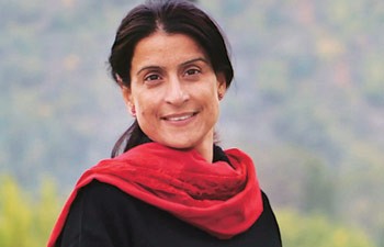 Secy Sports Council reviews arrangements for 6th Khelo India Winter Games at Gulmarg            