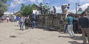 Tourist Vehicle Skids Off Road in Tangmarg After Brake Malfunction