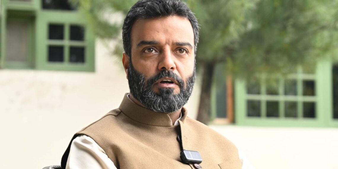 Aga Ruhullah takes on Farooq Abdullah over Article 370, says ‘accountability’ must precede resignation